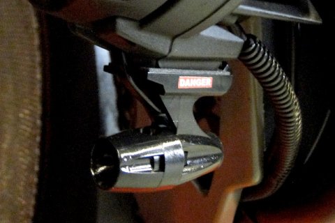 Wildwarner mit Hochfrequenz-Tönen